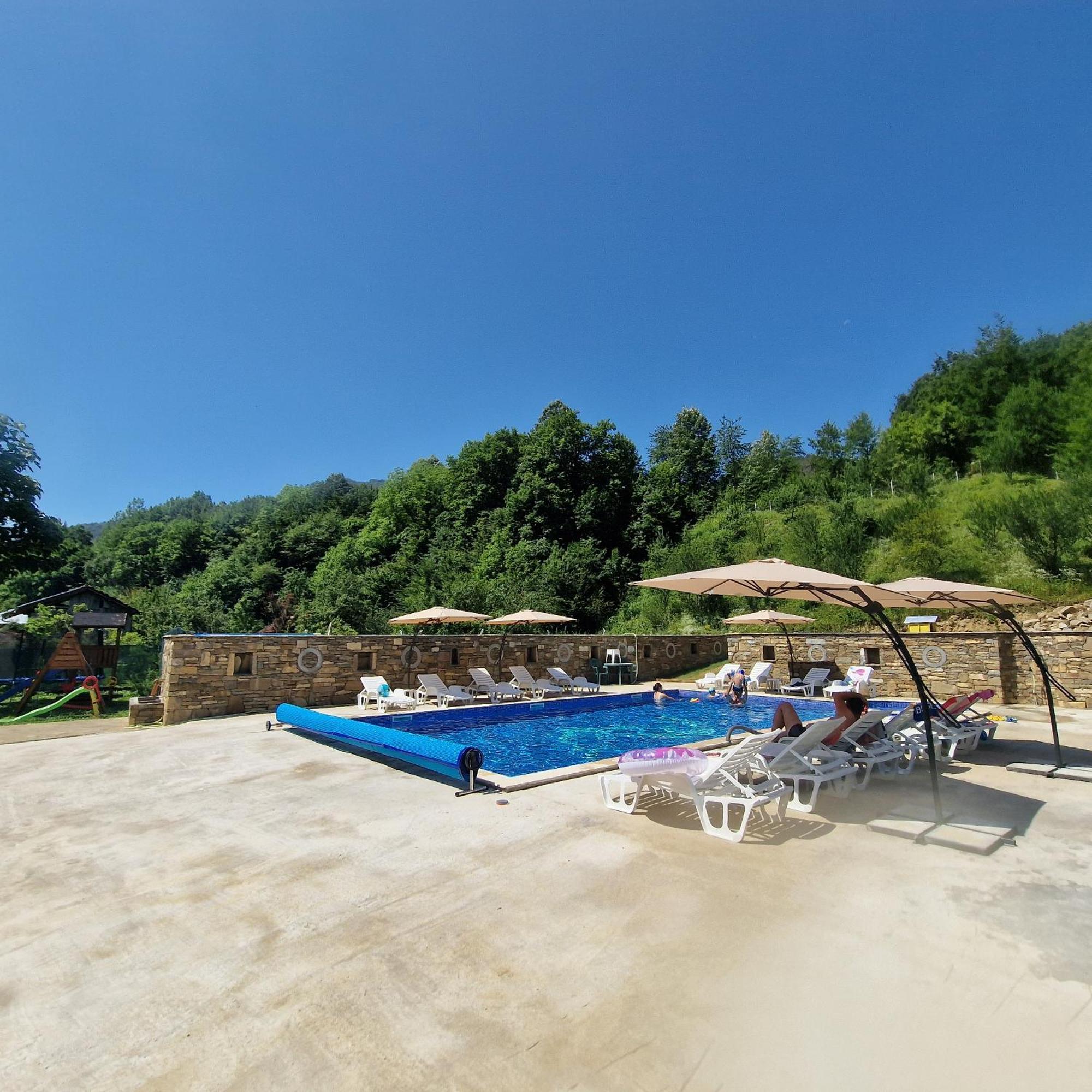 Guest House Ivan Cherni Osum Exterior photo