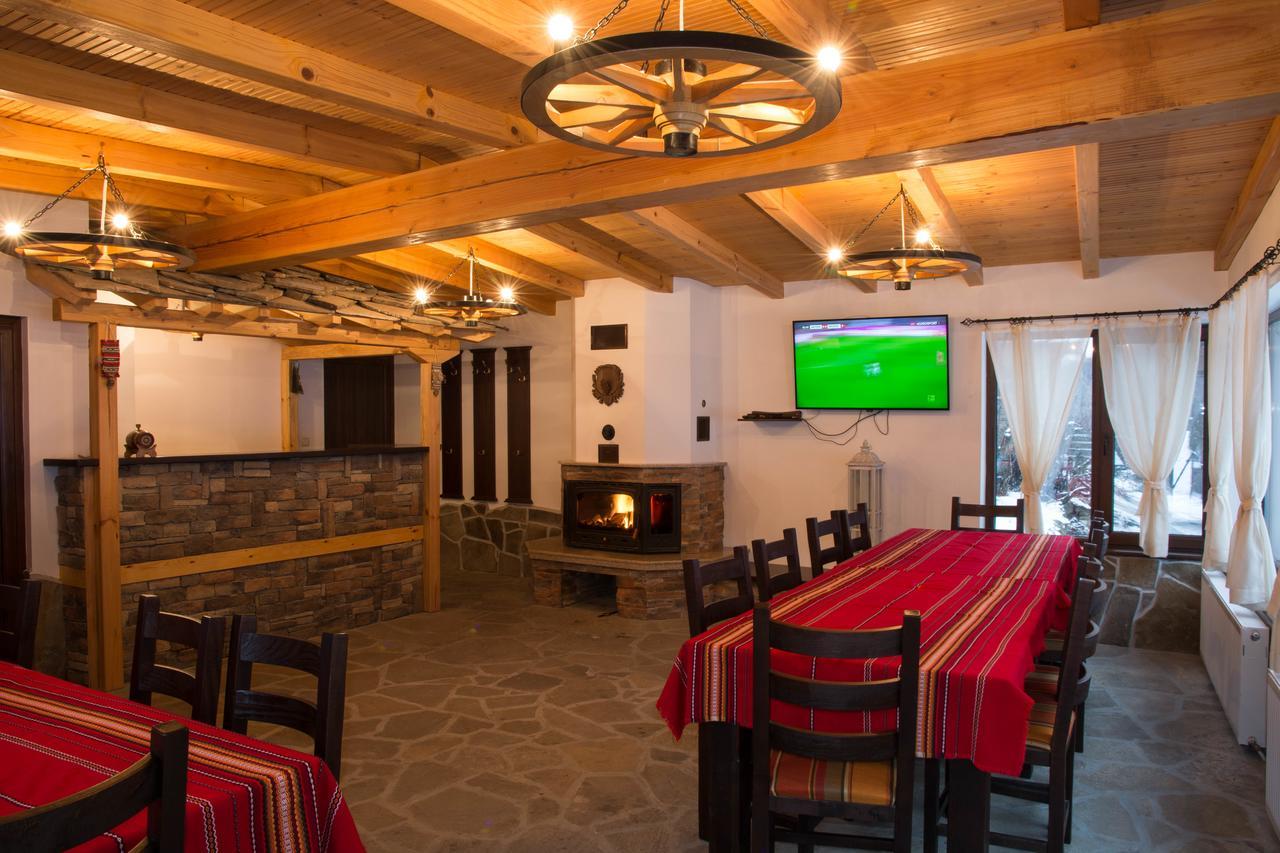 Guest House Ivan Cherni Osum Exterior photo